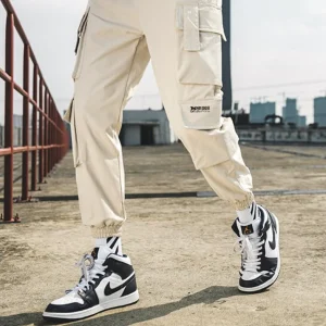 "CGO" Pantalon Cargo Beige à poches Streetwear - URB1™