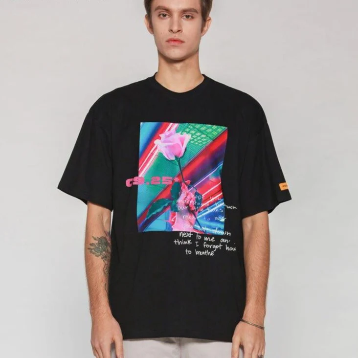 "09.25" T-shirt Noir Oversize Imprimé - URB1™ – Image 4