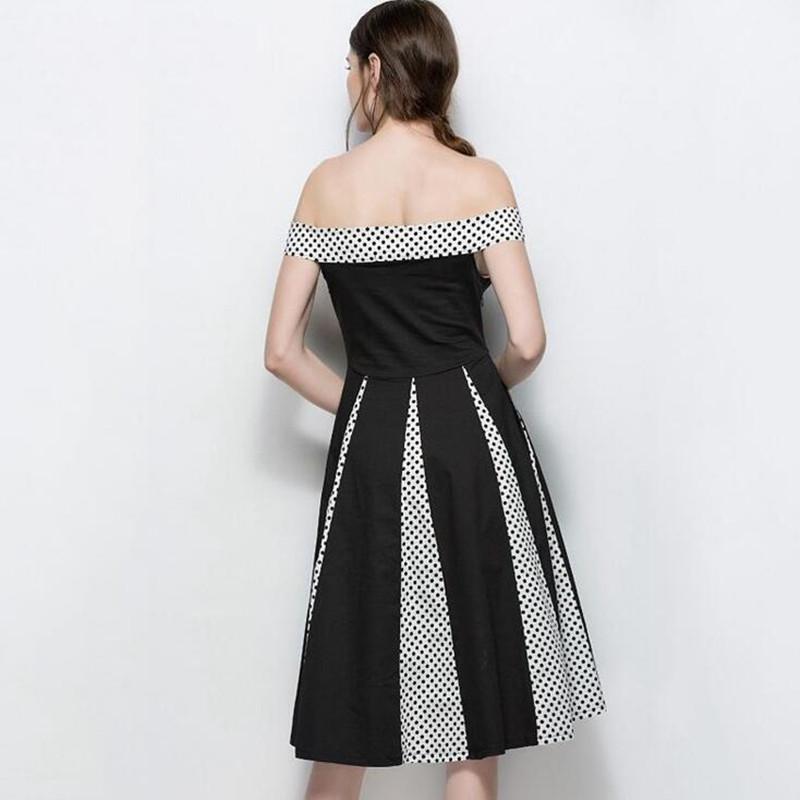 Robe De Soirée Courte Rouge Sans Bretelles À Pois Année 50 – Image 6