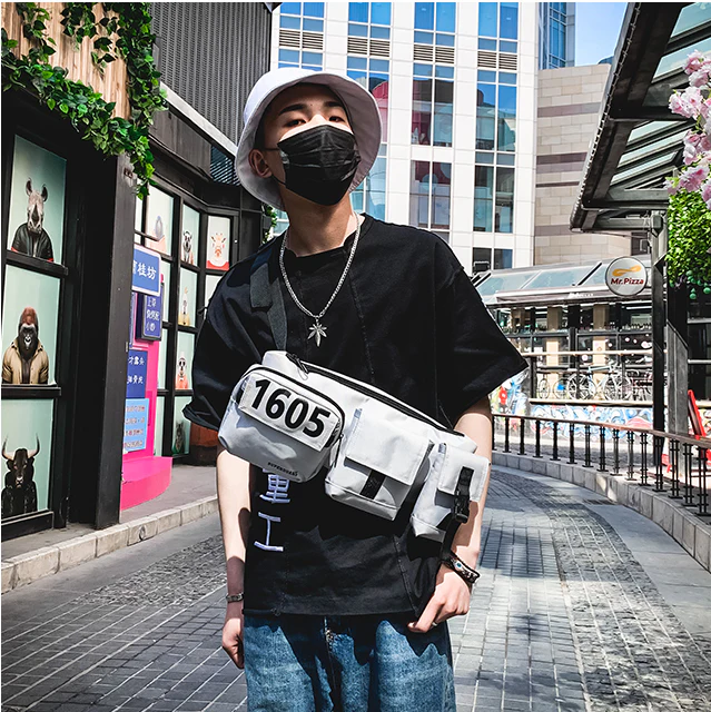 "1605" Sacoche Streetwear Blanc - URB1™ – Image 2